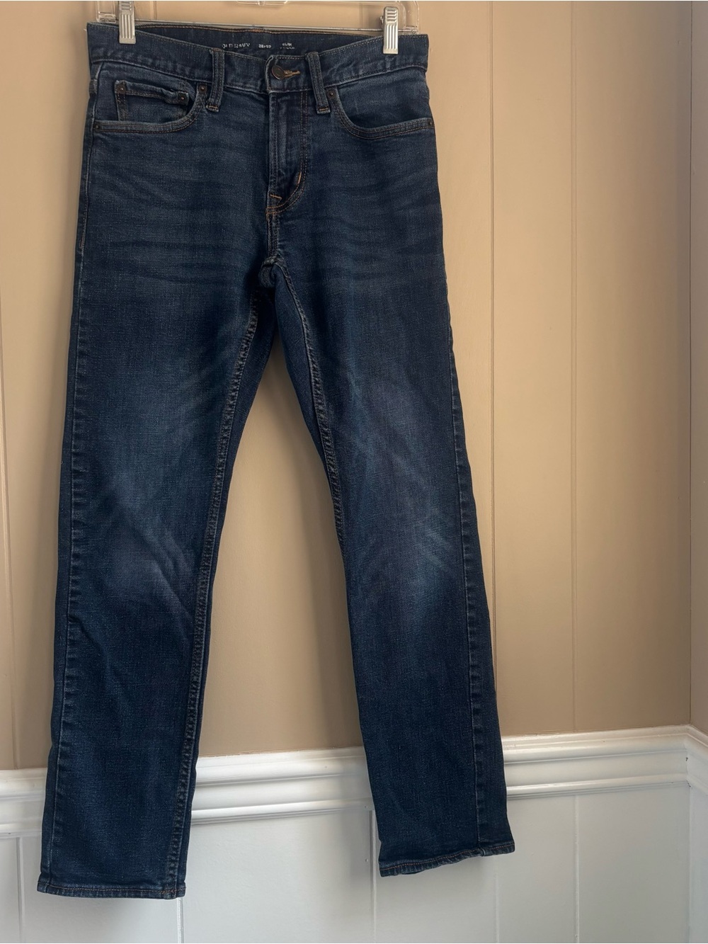 Old Navy Men’s Slim Built-In Flex Straight Leg Jeans Dark Wash Blue Denim 28x30